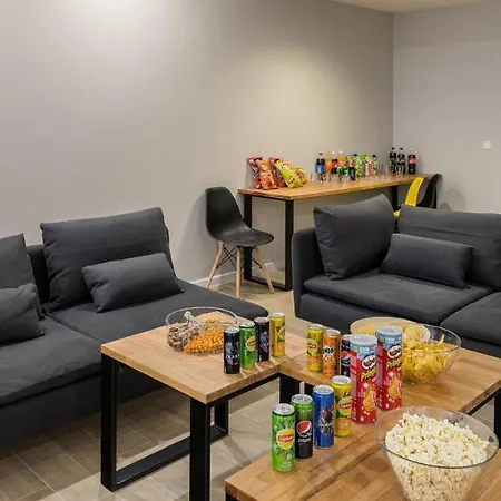 Jacuzzi Party & Event Space Up To 40 Appartement Cracovie